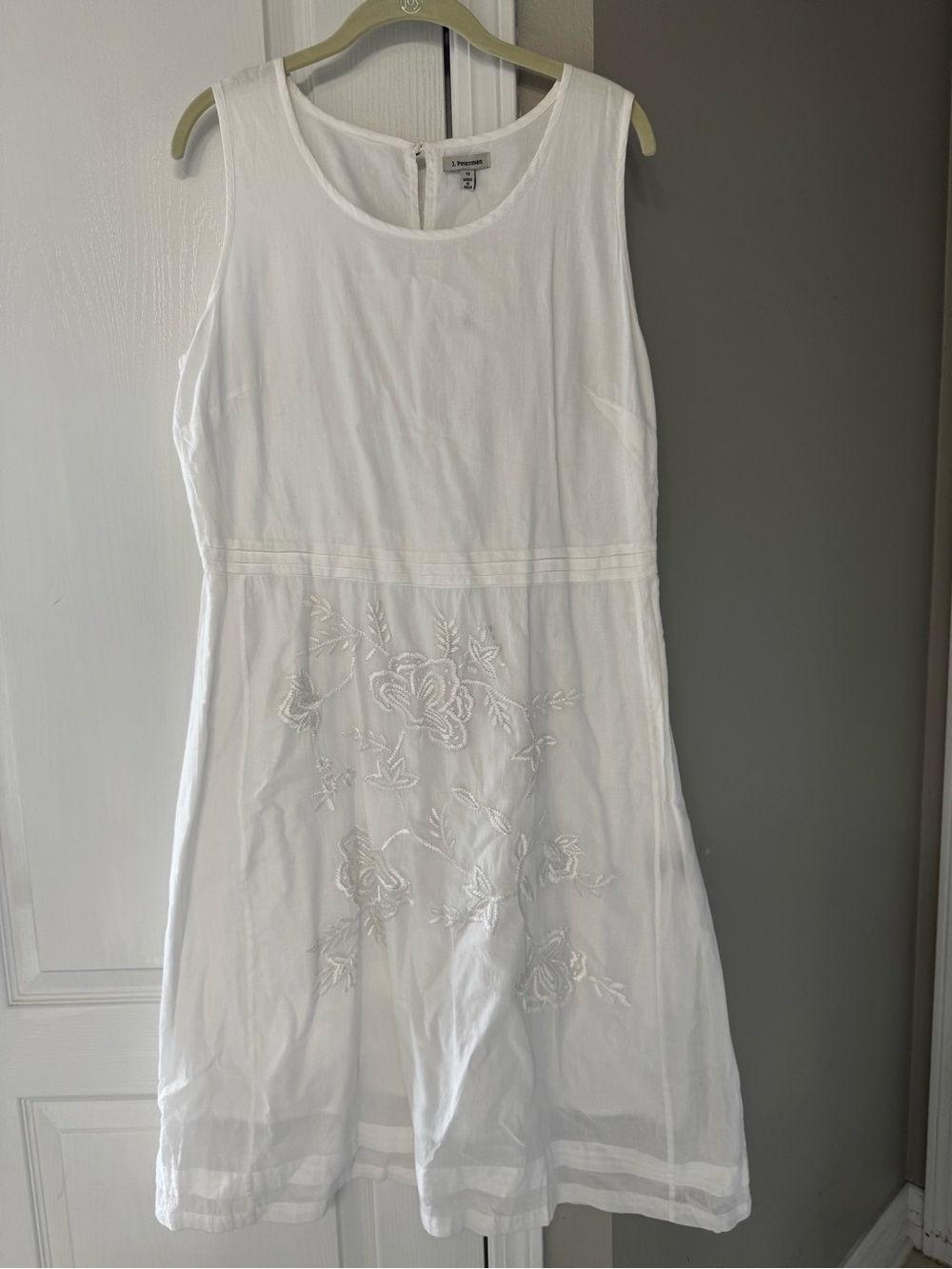 J. Peterman White Cotton Embroidered Midi Dress NWOT Size 12
